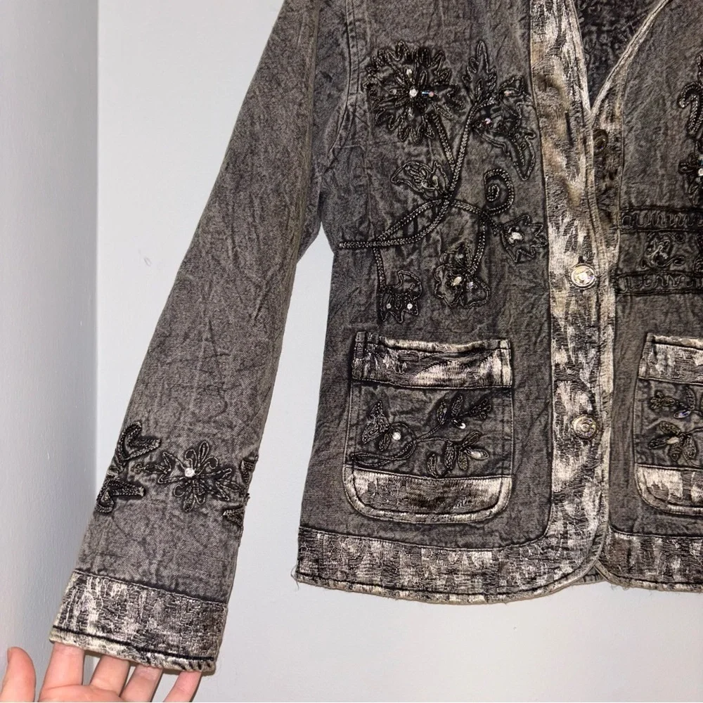 Vintage Flashback Womens Embroidered Denim Jean Jacket Shacket Coat Gray Black